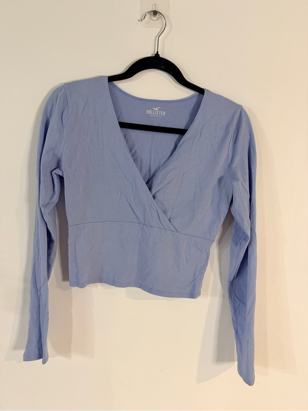 Hollister Baby Tee Long Sleeve Baby Blue